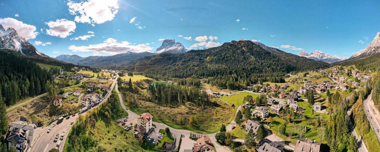 Locanda Montana San Vito di Cadore Eksteriør billede