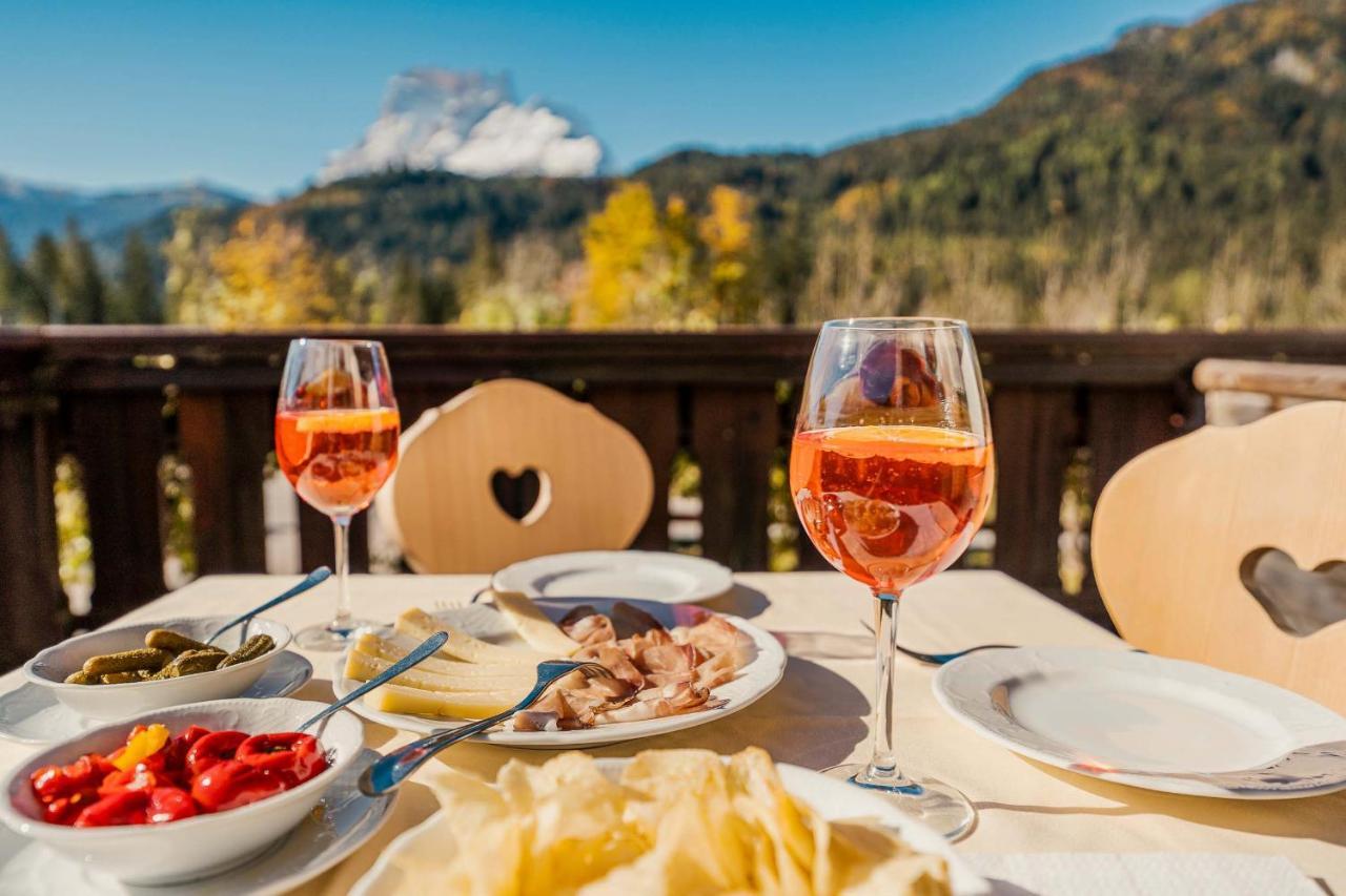 Locanda Montana San Vito di Cadore Eksteriør billede